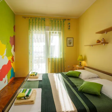Relaxing Seaview Barac On Separated Floor Apartman Crikvenica
