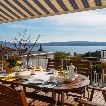 Apartman Relaxing Seaview Barac On Separated Floor
