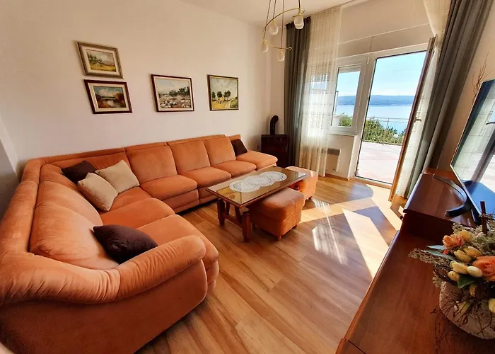 Relaxing Seaview Barac On Separated Floor Апартаменты *