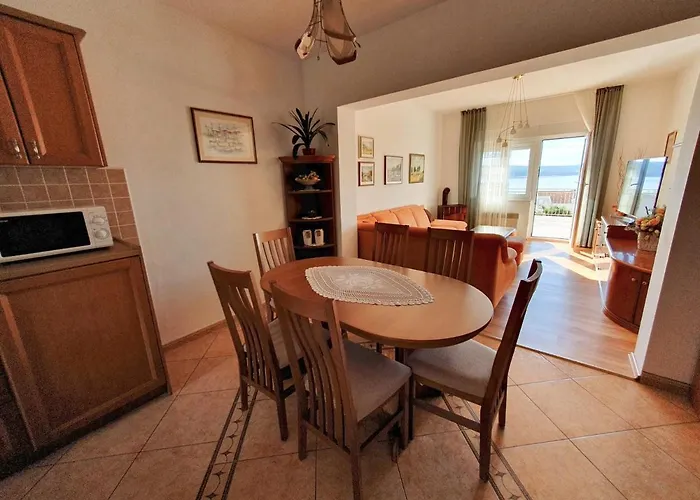 Relaxing Seaview Barac On Separated Floor *