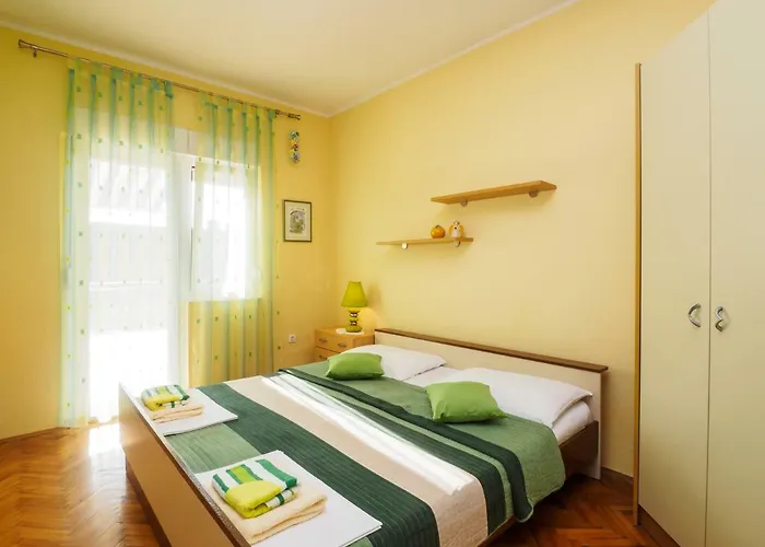 Relaxing Seaview Barac On Separated Floor Crikvenica